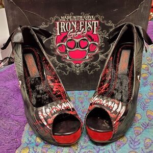 IRON FIST WOLFBEATER PLATFORM NWT SIZE 5